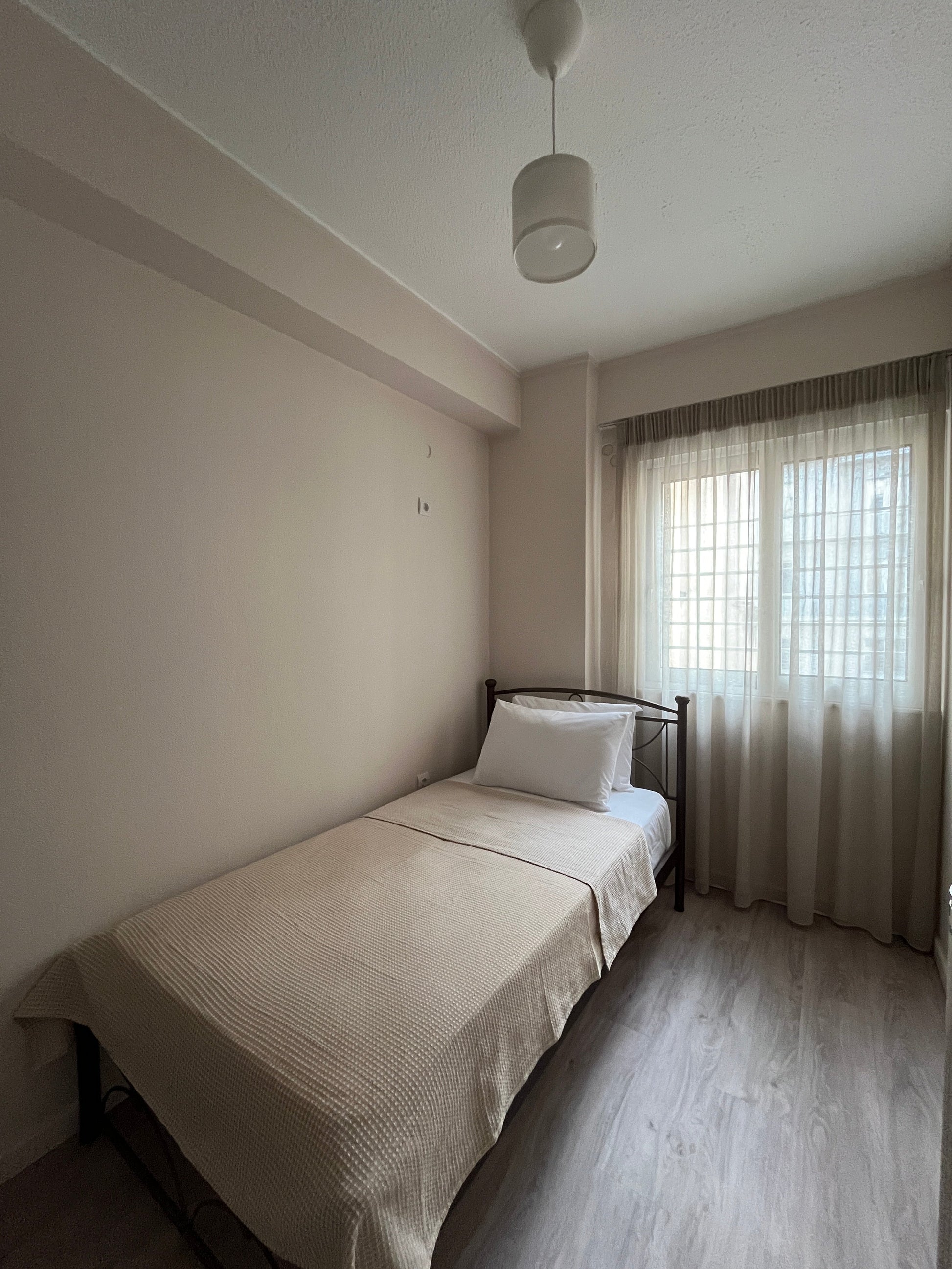 Apollo Apartment bedroom with single bed, Athens center