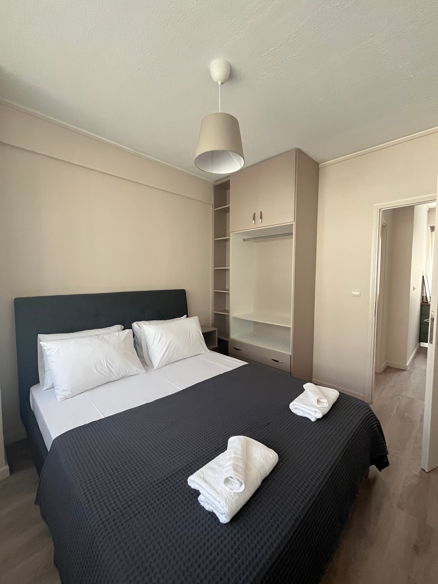 Apollo Apartment bedroom with double bed, Athens center
