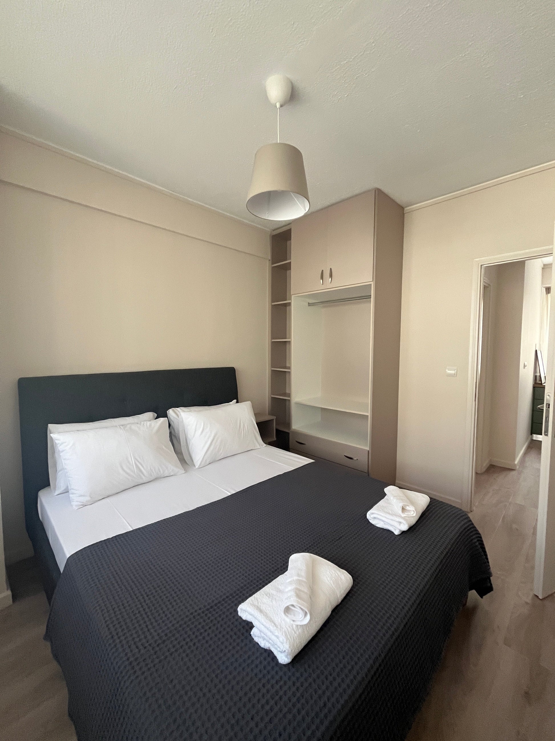 Apollo Apartment bedroom with double bed, Athens center