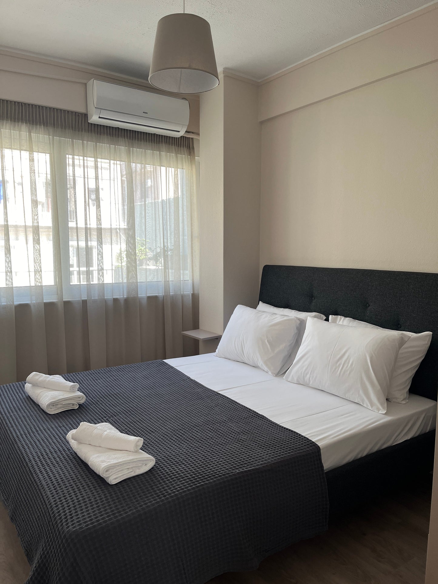 Apollo Apartment bedroom with double bed, Athens center